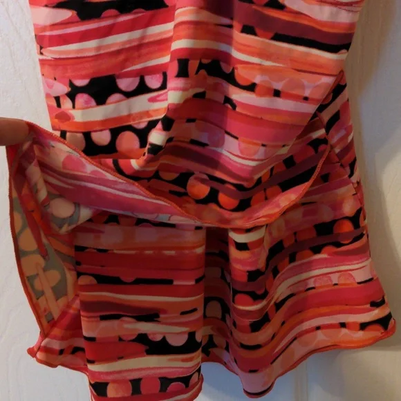 Like new tankini swimming top layered with shelf bra adjustable straps size 10 - Picture 2 of 8